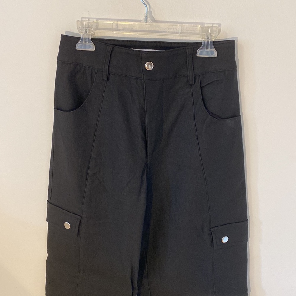 Tiger Mist Black Cargo Pants